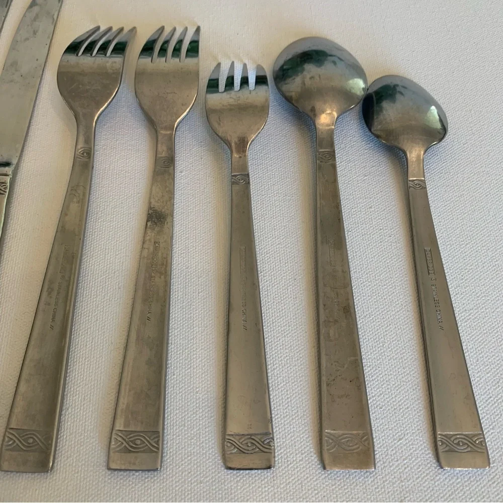 Cambridge Stainless Flatware Danielle Dinner Forks Knives Spoons Set of 12 Pcs
